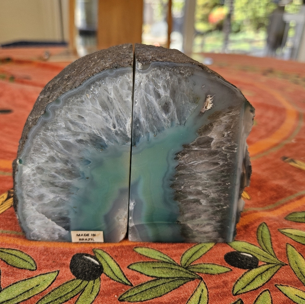 Basalt stone - Picture 2 of 3